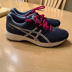 Asics Everyday Comfort Sneakers in Navy and Pink gel contend 5 womens 10